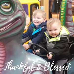 Meet your Posher, Casey